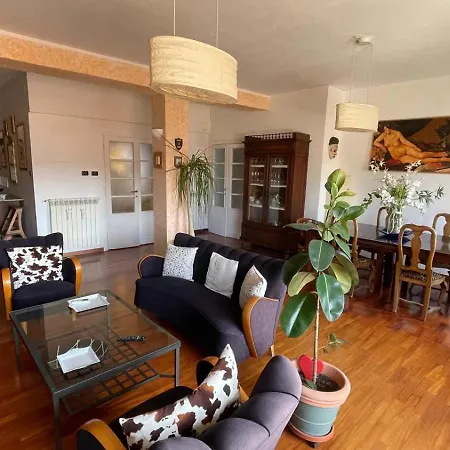 Lepanto Lovely Apartment *